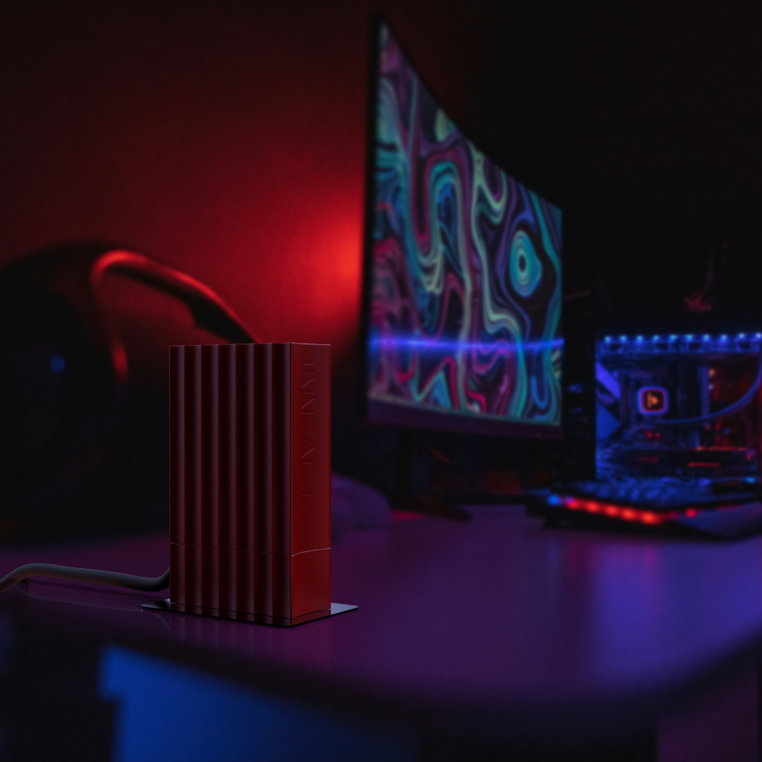 innfact Overlord 240W charging station on a desk